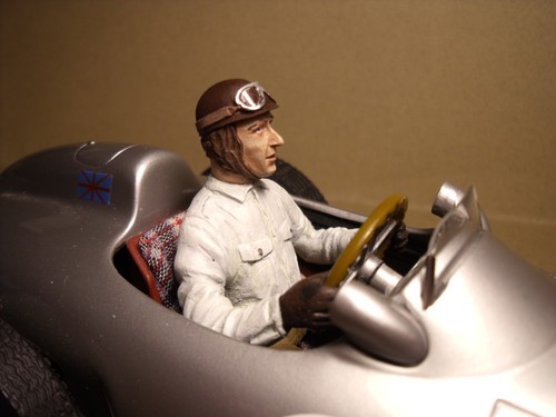 Figurina fangio guida - figurina,